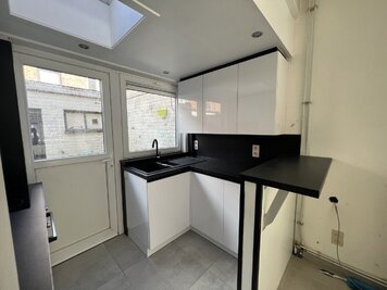 Centraal gelegen rijwoning met koertje - 5