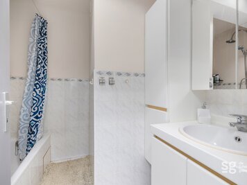 Instapklaar appartement met staanplaats in het hart van Deinze - 8