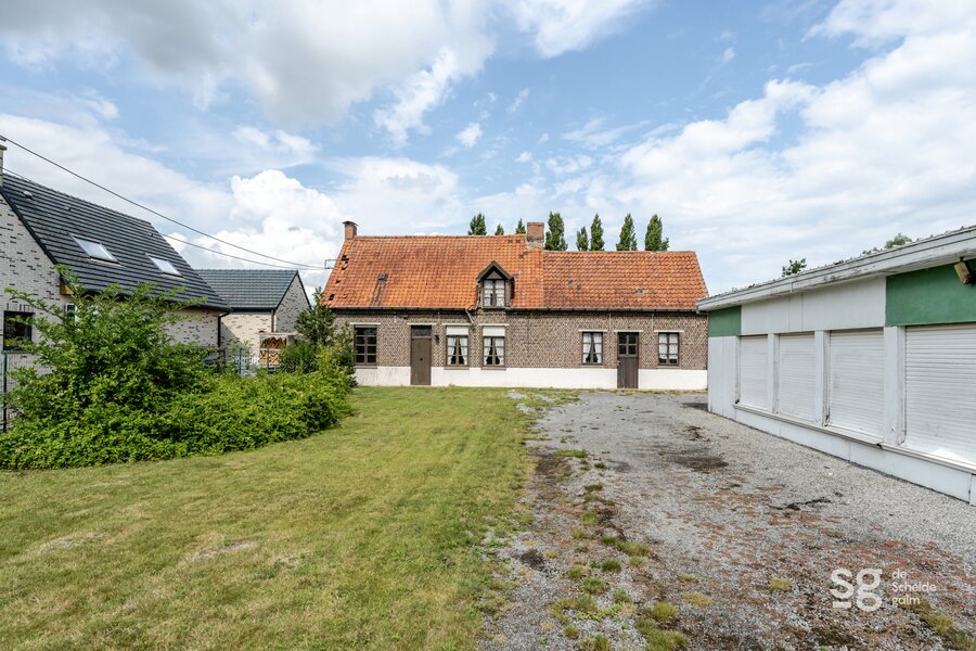 Uniek perceel bouwgrond van 2.509 m² met open zicht op de velden