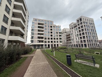 Nieuwbouw appartement met prachtig zicht over OLV-kerk van Deinze - 1