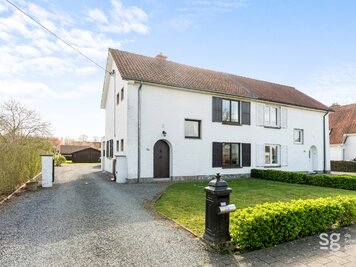 Te renoveren woning op toplocatie - 17