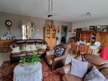 Ruim appartement in het centrum van Deinze - 3