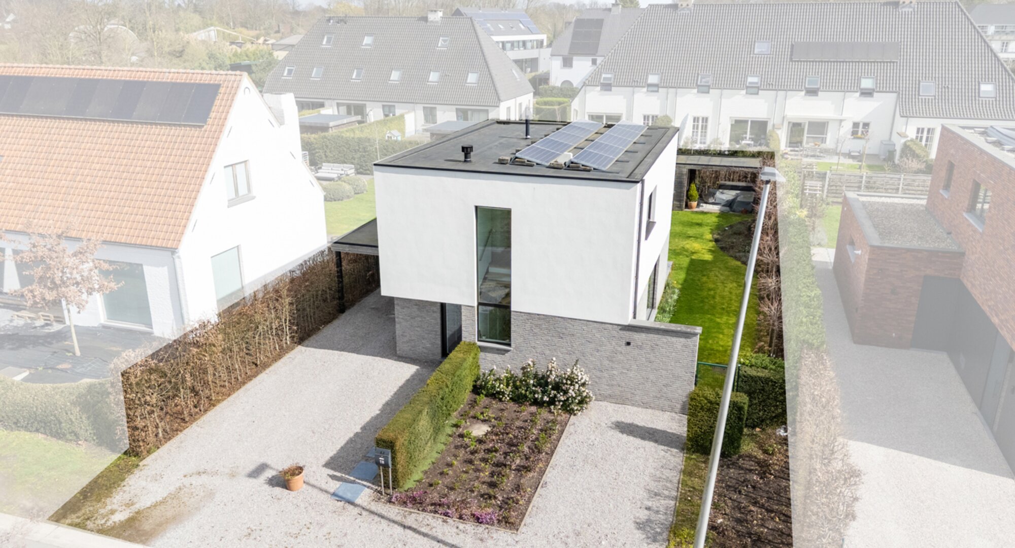 Instapklare, energiezuinige woning op toplocatie in De Pinte