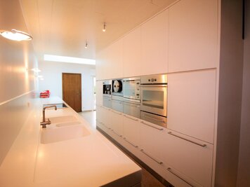 Gezellige halfopen bebouwing op een rustige locatie in De Pinte. - 9