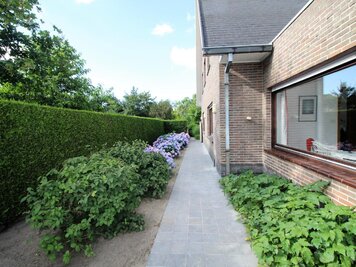 Gezellige halfopen bebouwing op een rustige locatie in De Pinte. - 21