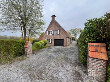 Ruime, karaktervolle woning op een mooie en rustige locatie - 2
