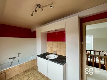 Ruime, karaktervolle woning op een mooie en rustige locatie - 17