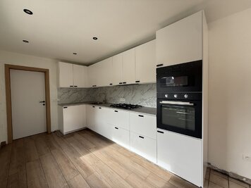 Energetisch vernieuwde halfopen bebouwing in het centrum van Zevergem! - 5