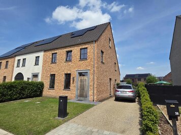 Verrassend ruime woning in een rustige wijk - 1