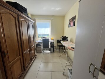 Ruim appartement met tuin nabij Zwijnaarde dorp - 5