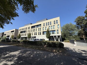 Ruim wonen op het  tweede verdieping van het gebouw Mondriaan II. - 12