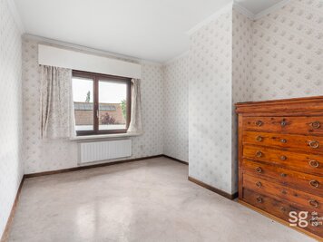 Halfopen bebouwing met diverse mogelijkheden te Nazareth. - 13