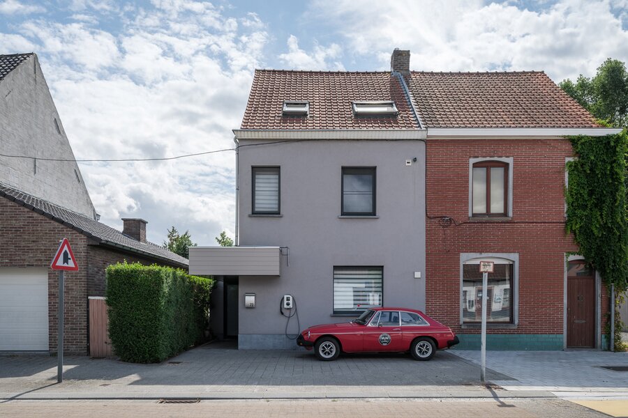 Instapklare woning in het hart van De Pinte met gezellige tuin!