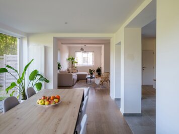 Charmante, gerenoveerde en instapklare woning in Deinze! - 3
