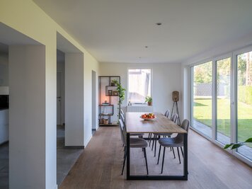 Charmante, gerenoveerde en instapklare woning in Deinze! - 4
