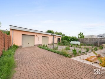 Te renoveren bungalow met aparte werkplaats/magazijn - 14